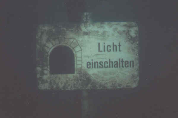 versunkenes Schild